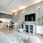Nowa Motlawa By Renters Apartamento *