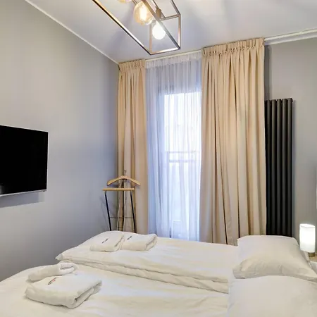 Dom & House - Nowa Motlawa 格但斯克